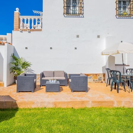 Cubo'S Hostal William'S Sunny 1 With Breakfast Torre de Benagalbon Exterior photo